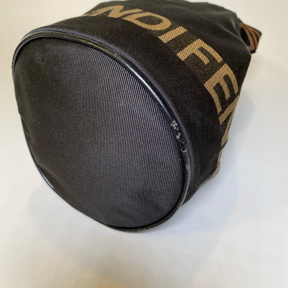 Fendi Handbag - Picture 4 of 8